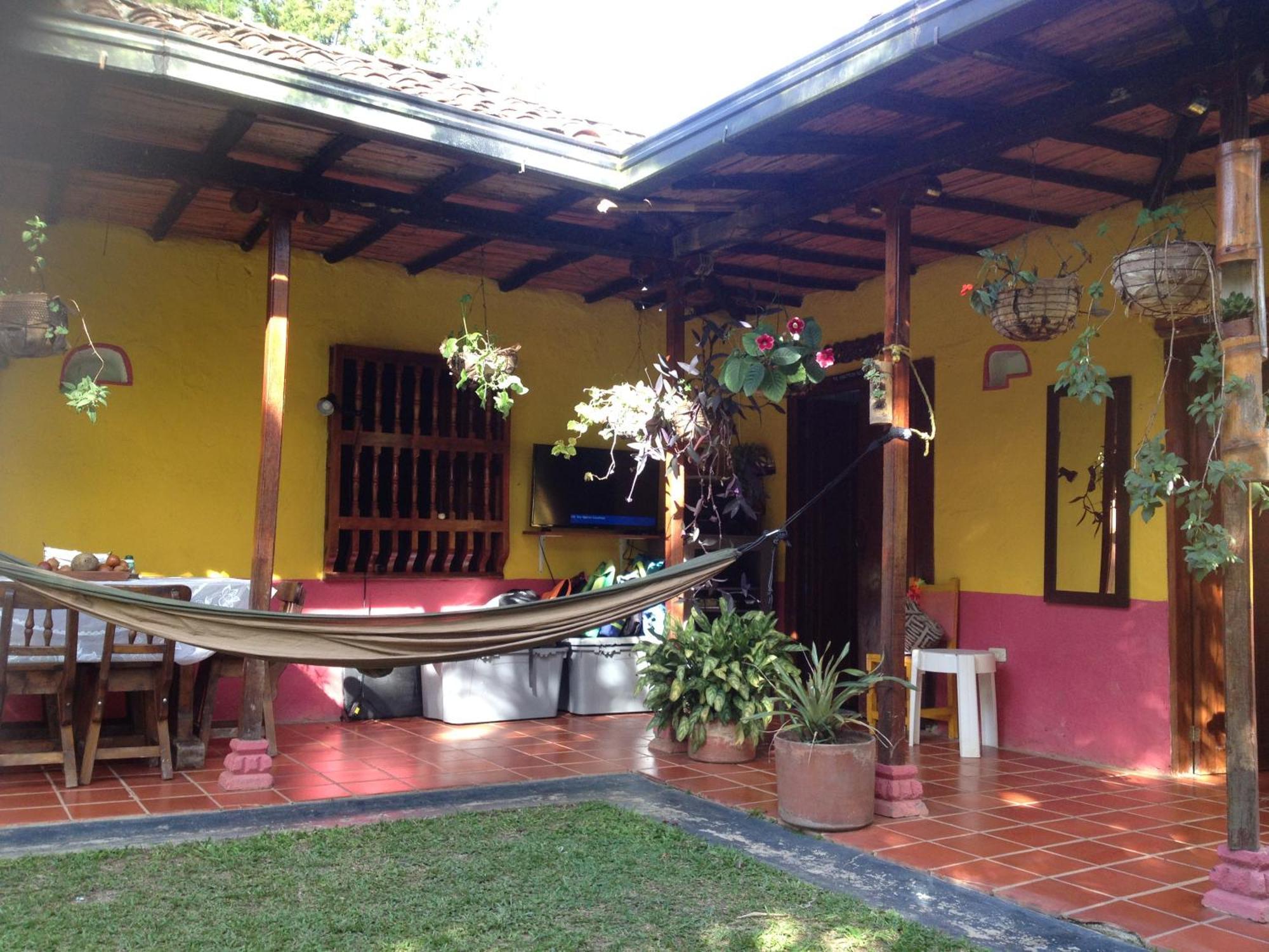 Casa Finca Tipica The Lake Hotel Guatapé Exterior foto